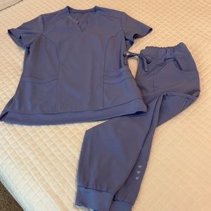 HeartSoul scrub set; Color Ciel; size Medium